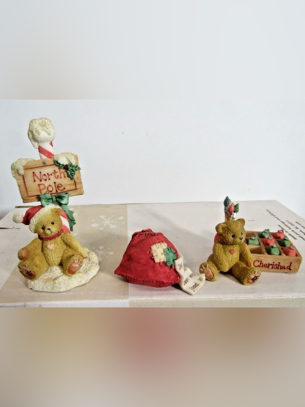 Cherished Teddies 176079 set of 3 mini Christmas Figures in Original Box 1996